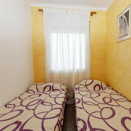 Apartment Comfortable In With Canal View